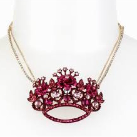 Betsey Johnson In Love crown pendant  Necklace - Picture 8 of 8